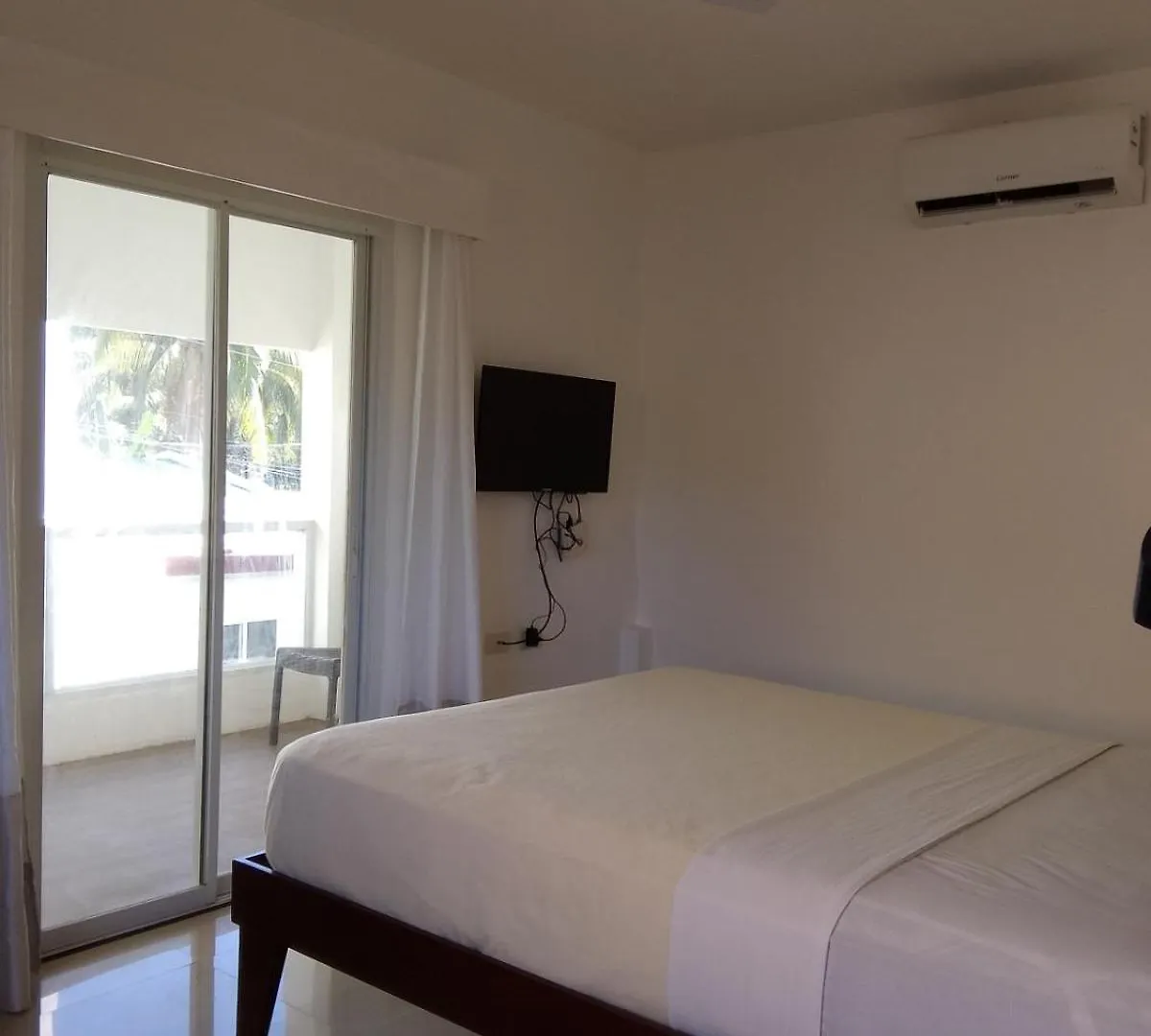 **  Heartland Hotel Serviced Rooms & Apartments. Panglao Philippines