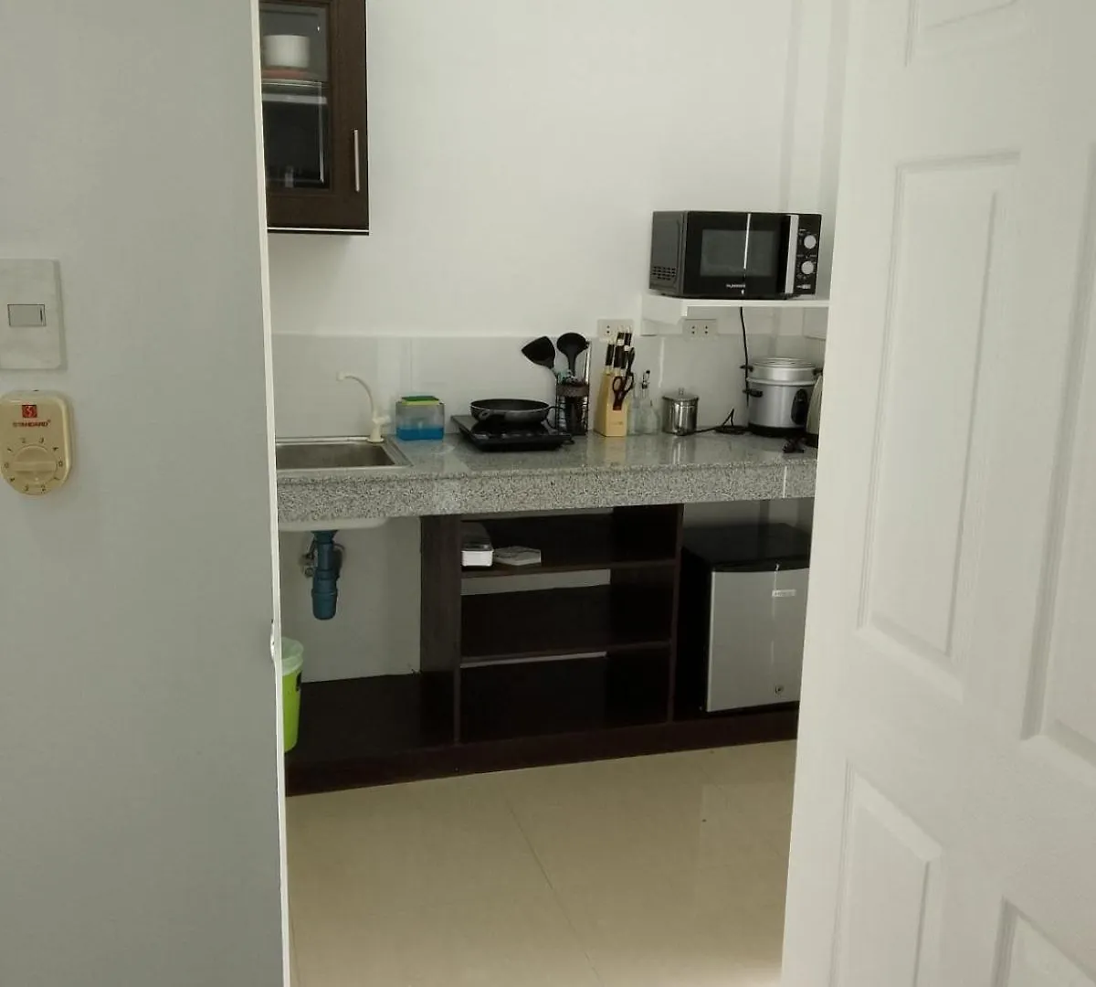 Heartland Hotel Serviced Rooms & Apartments. Panglao