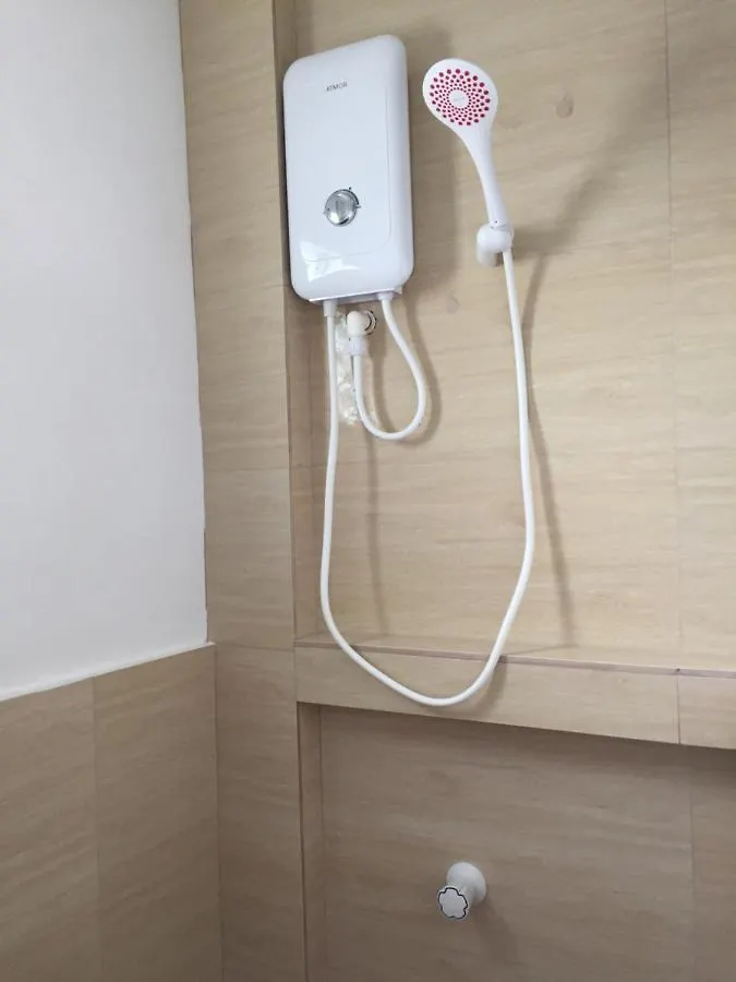 Heartland Hotel Serviced Rooms & Apartments. Panglao