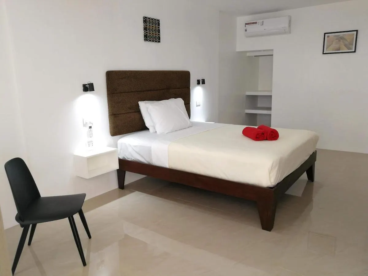 Heartland Hotel Serviced Rooms & Apartments. Panglao